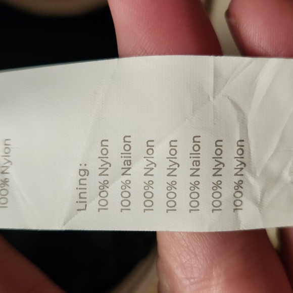 Fabletics Belt bag cream colored - Picture 11 of 12